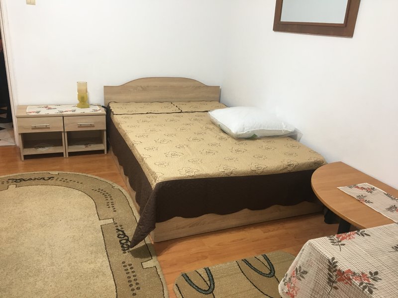 Drumul Taberei, Favorit,