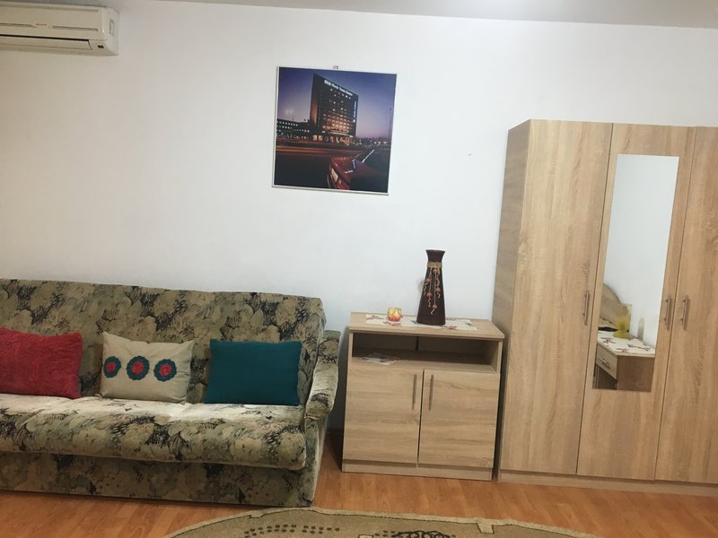 Drumul Taberei, Favorit,